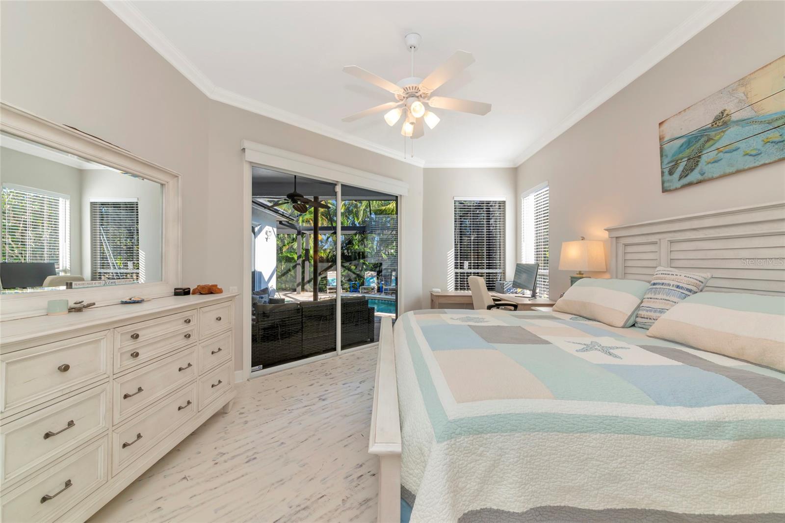 Image 3 of 50 For 201 Americas Cup Boulevard