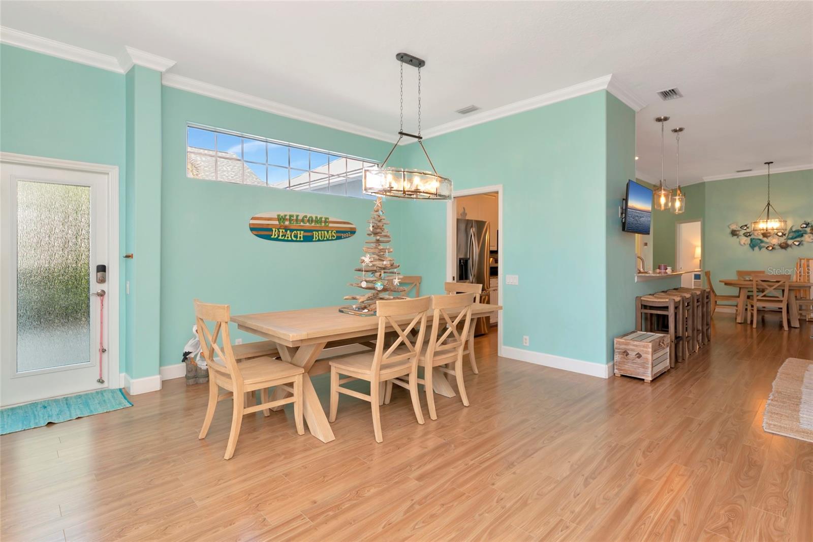 Image 35 of 50 For 201 Americas Cup Boulevard