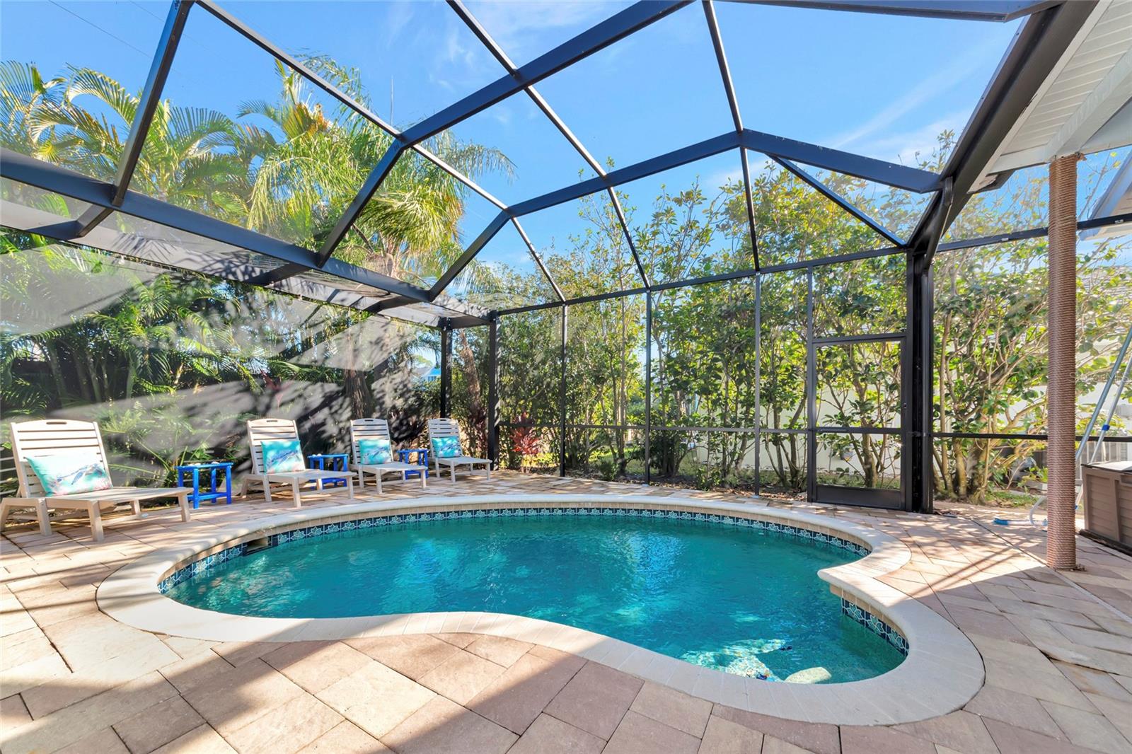 Image 45 of 50 For 201 Americas Cup Boulevard