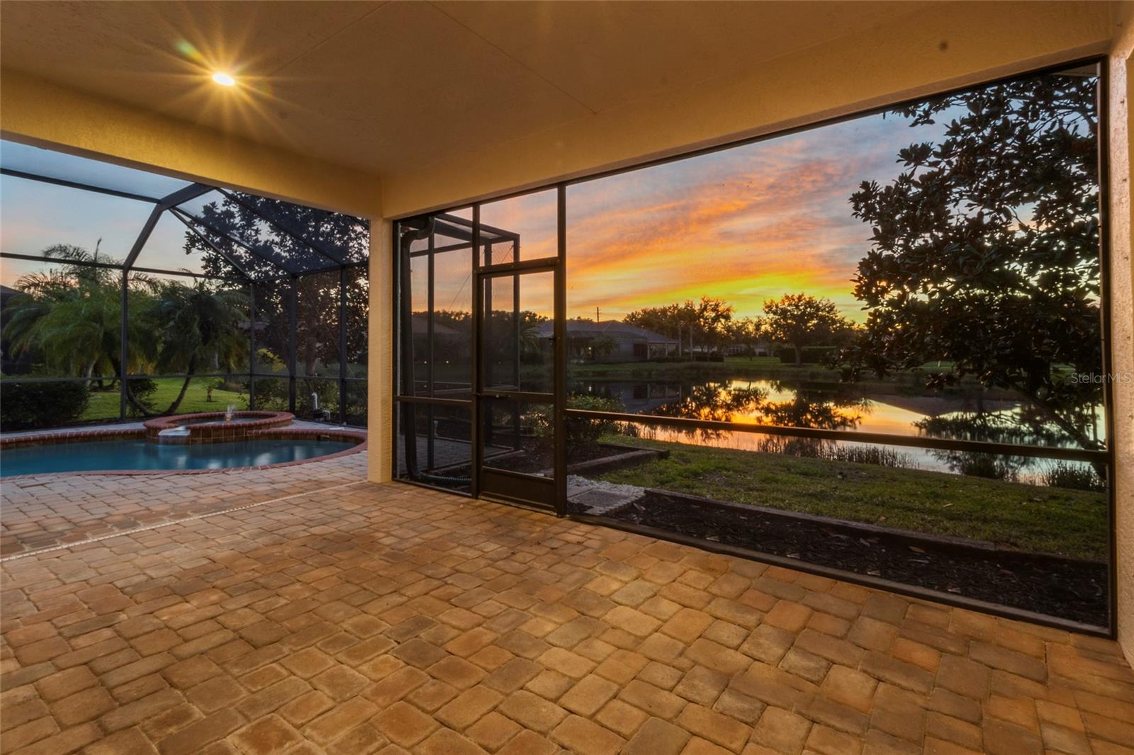 Image 73 of 75 For 6961 Scrub Jay Drive