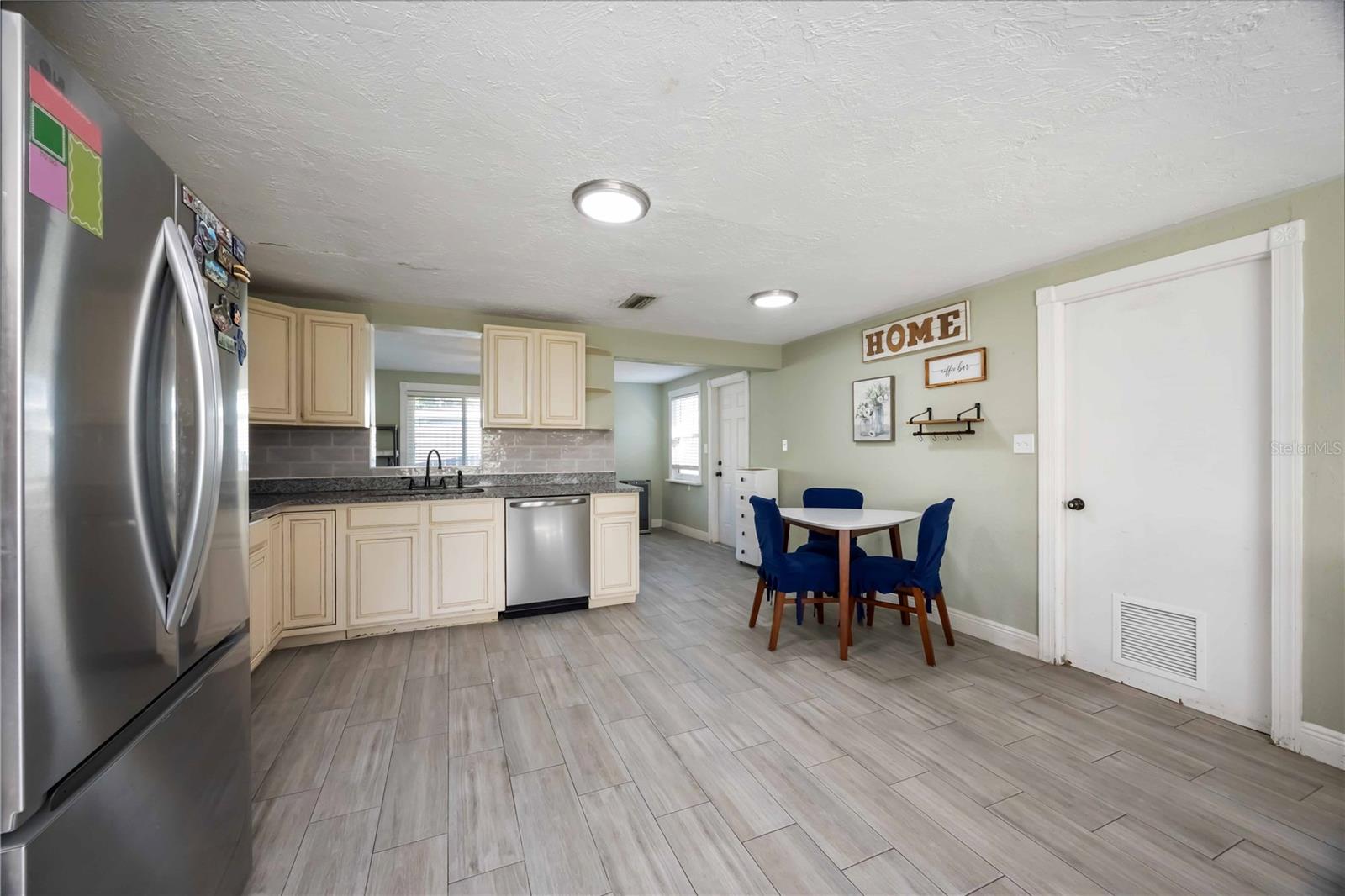 Image 11 of 30 For 5828 20th Street W