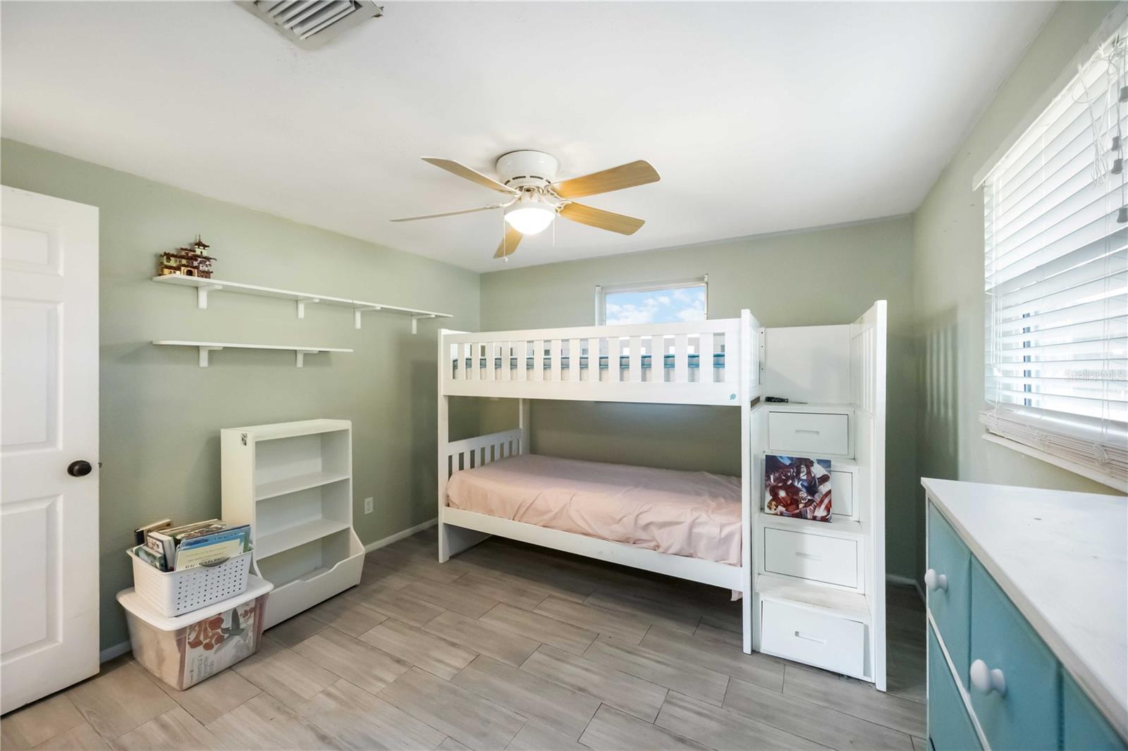 Image 24 of 30 For 5828 20th Street W