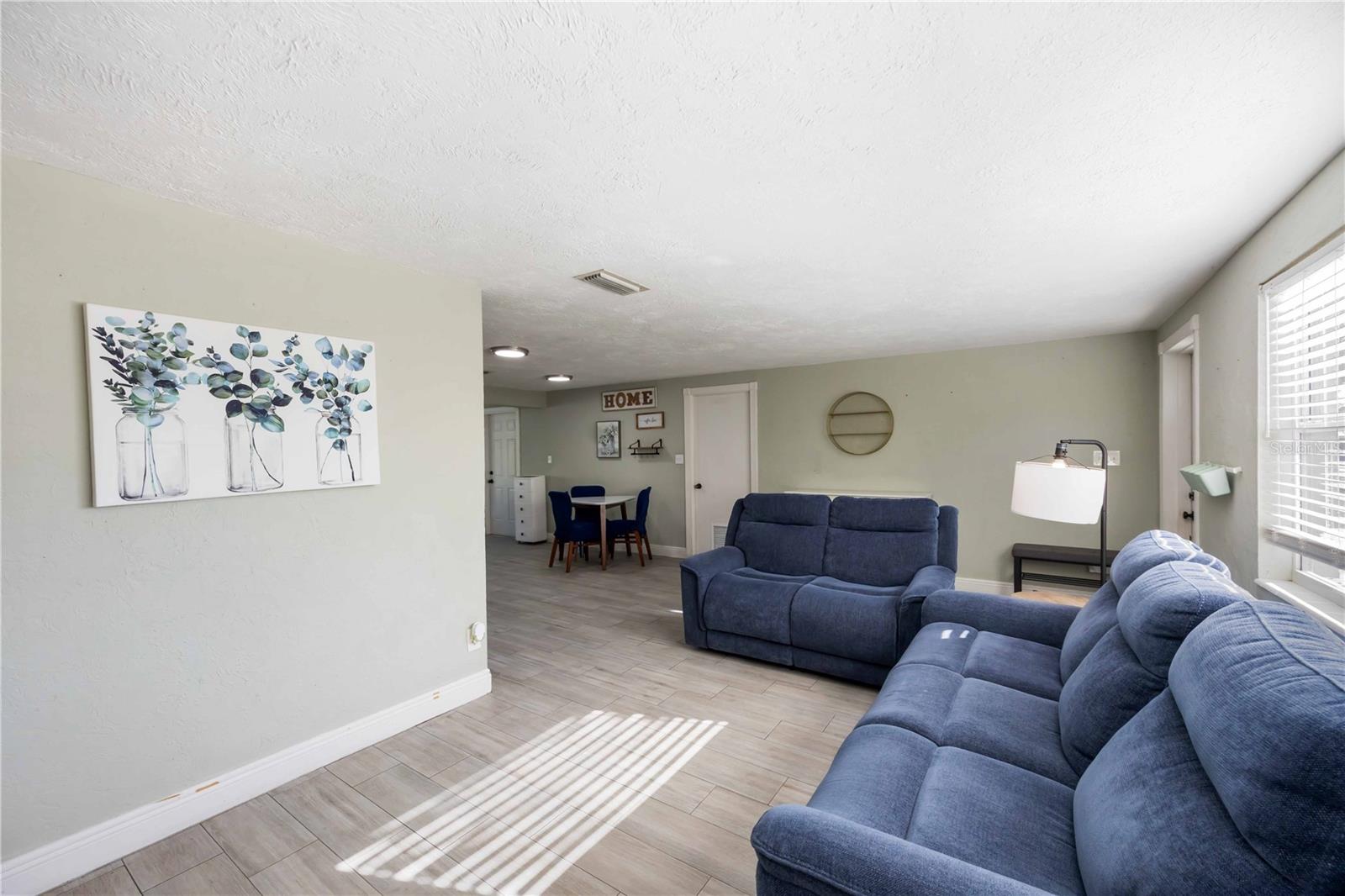 Image 7 of 30 For 5828 20th Street W