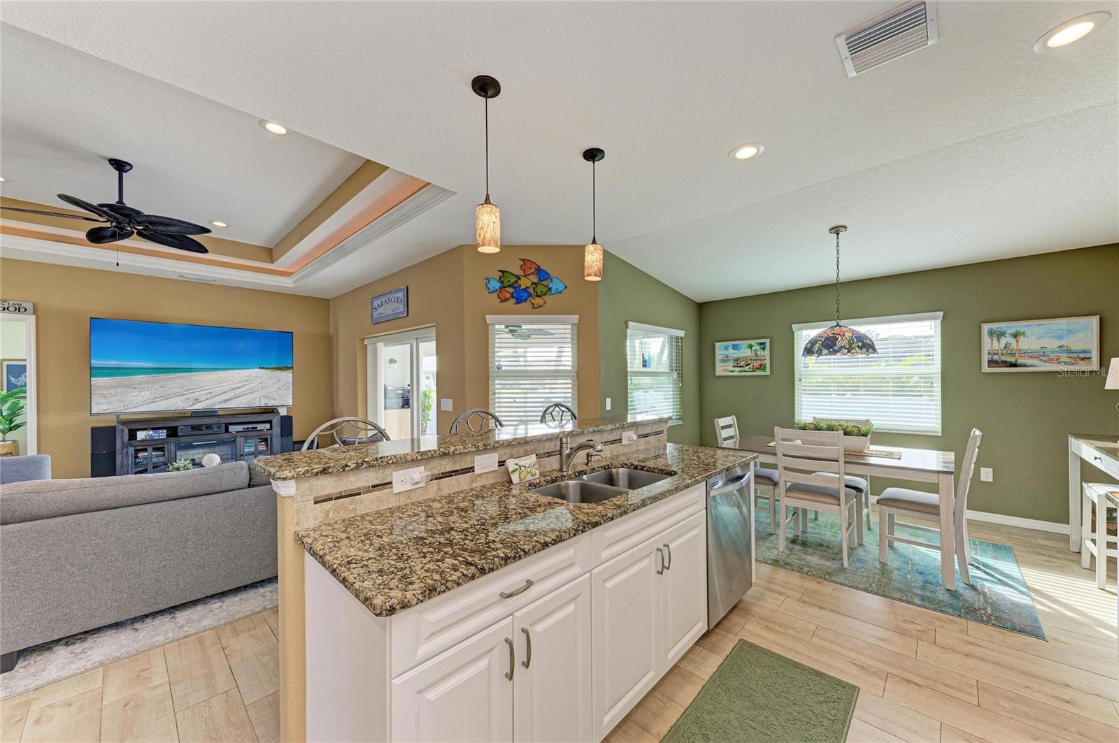 Image 17 of 46 For 436 Rossetti Drive