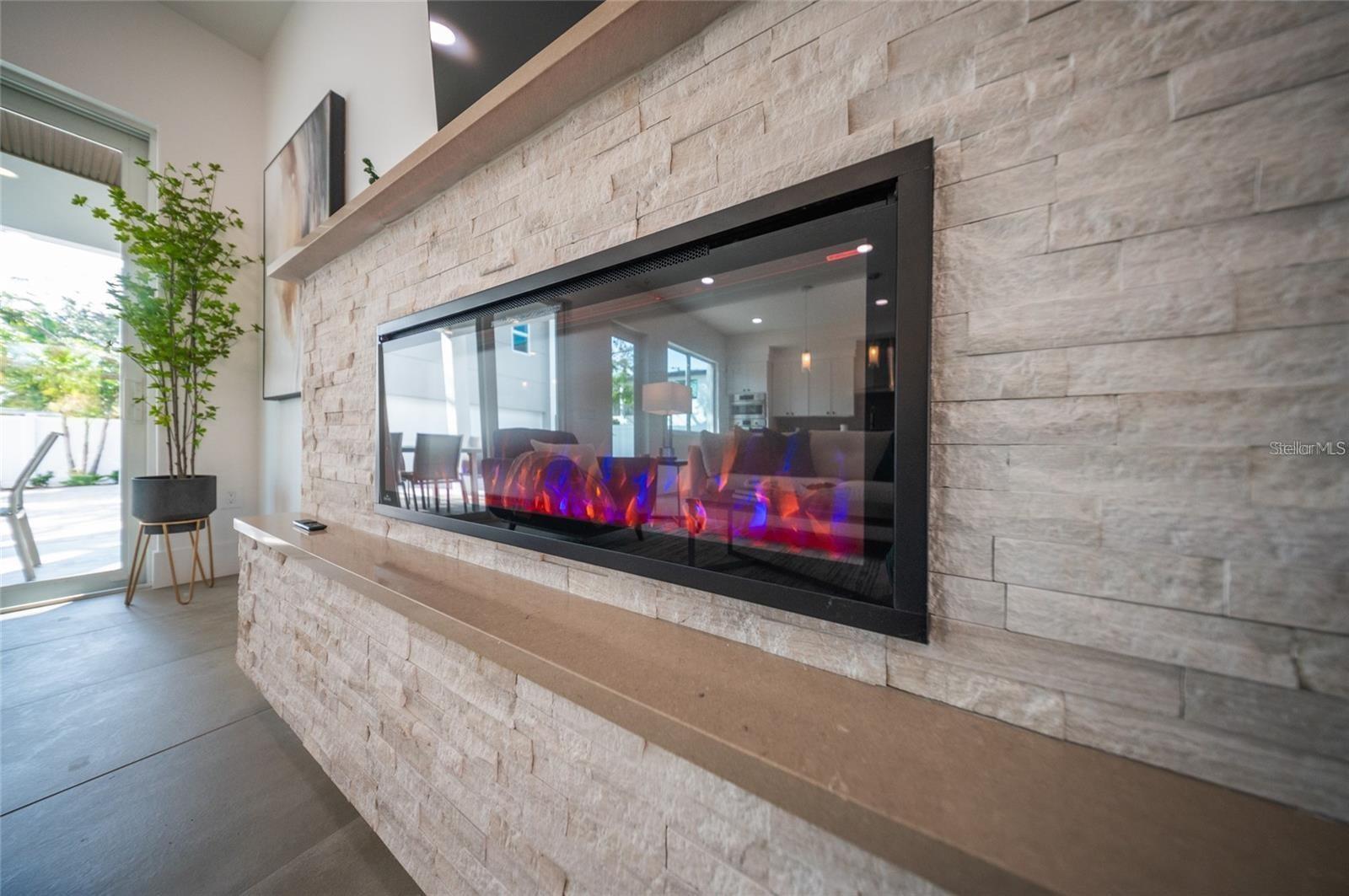 Image 17 of 84 For 2430 Floyd Street