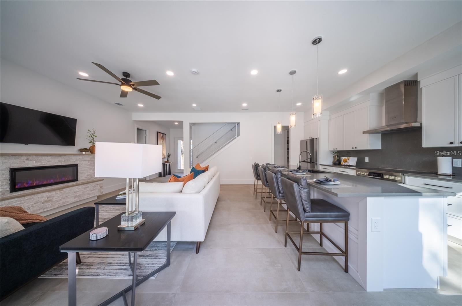 Image 19 of 84 For 2430 Floyd Street