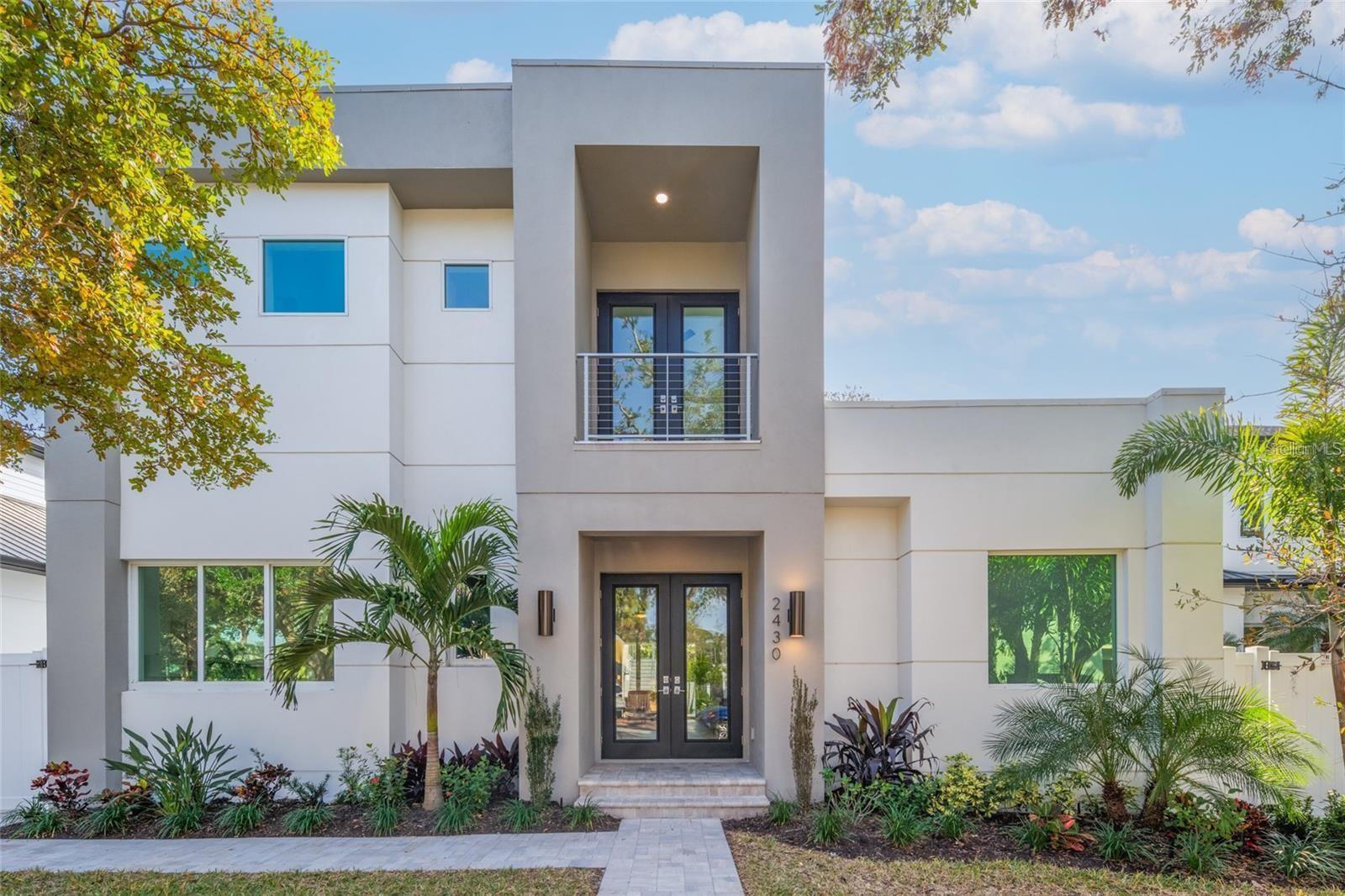 Image 2 of 84 For 2430 Floyd Street