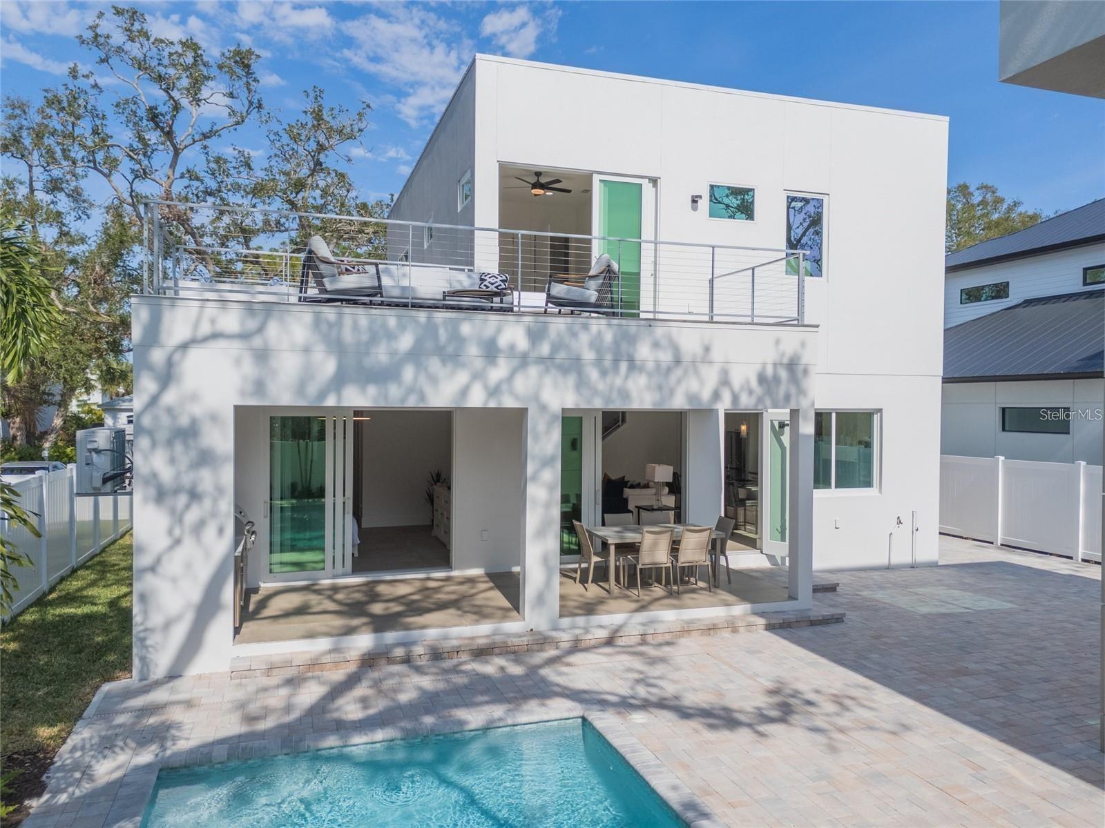 Image 20 of 84 For 2430 Floyd Street