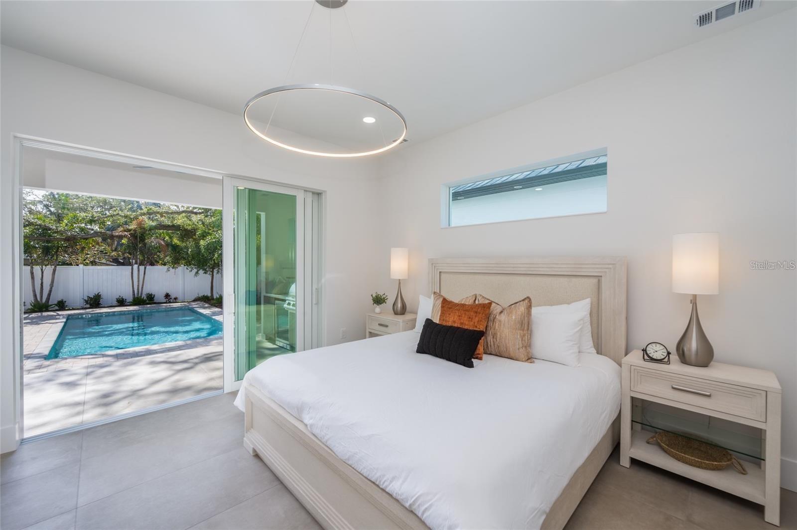 Image 22 of 84 For 2430 Floyd Street