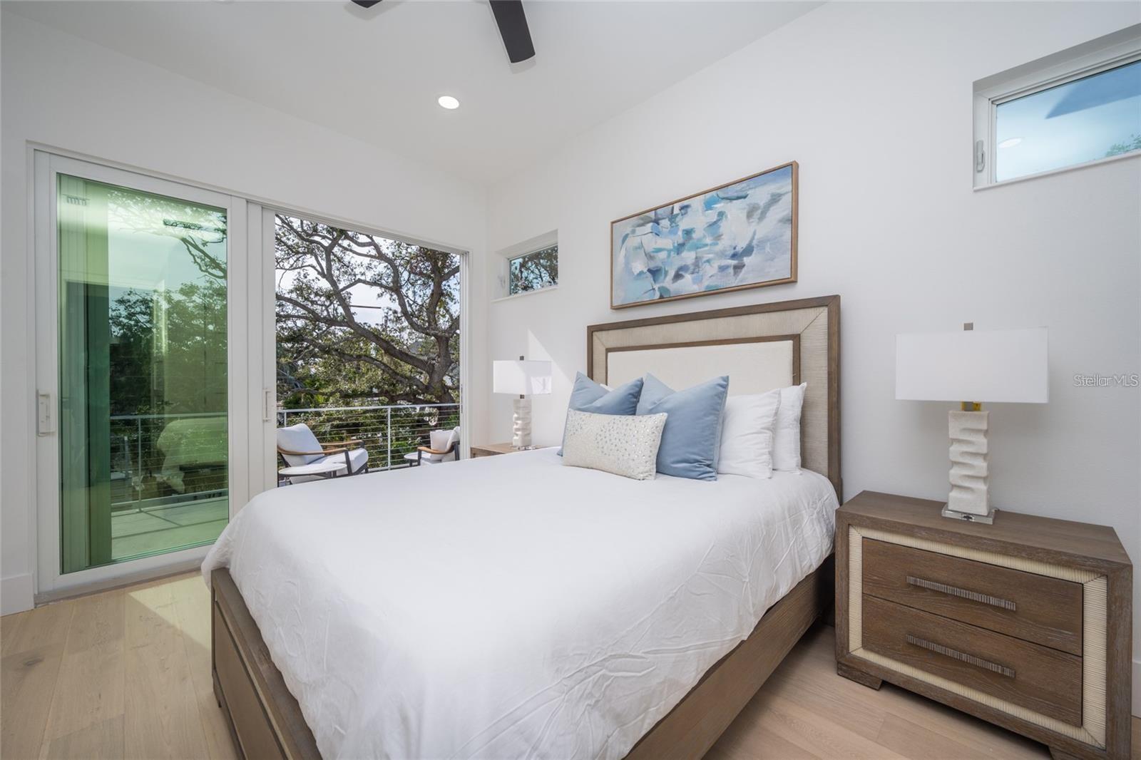 Image 48 of 84 For 2430 Floyd Street