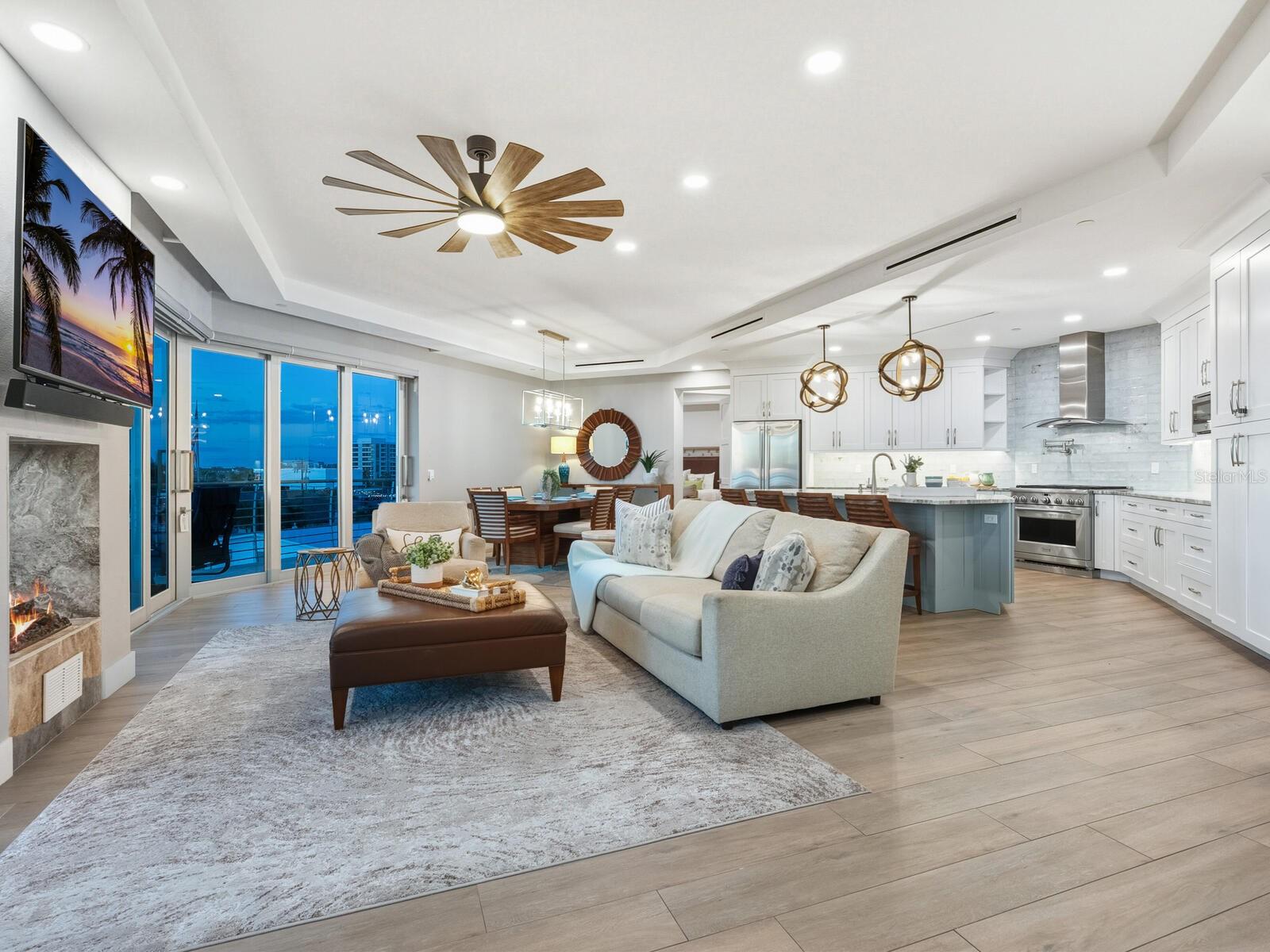 Image 3 of 74 For 1140 Seaside Drive 301