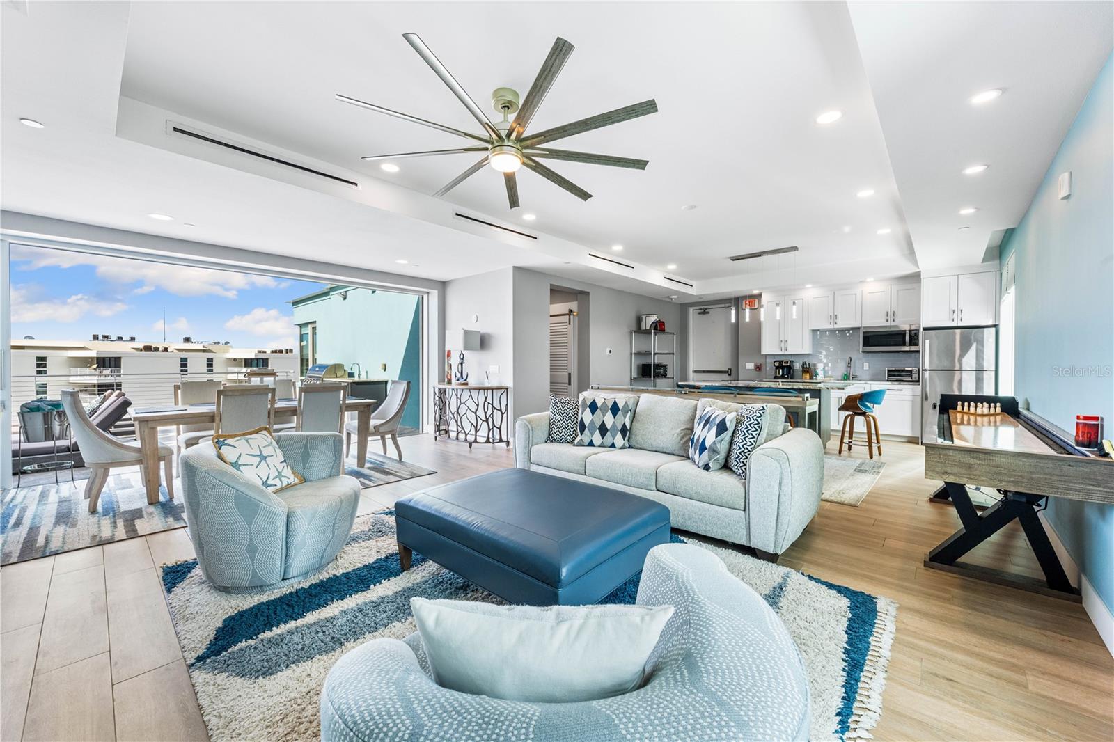 Image 42 of 74 For 1140 Seaside Drive 301