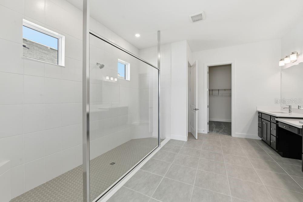 Image 16 of 62 For 10221 Silent Night Lane