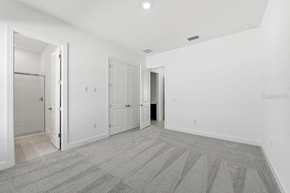 Image 29 of 62 For 10221 Silent Night Lane