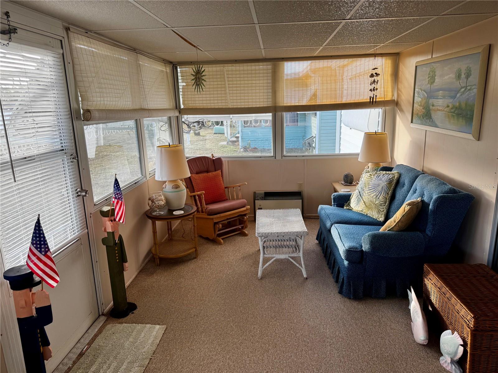 Image 22 of 49 For 5619 Bayshore Road 203