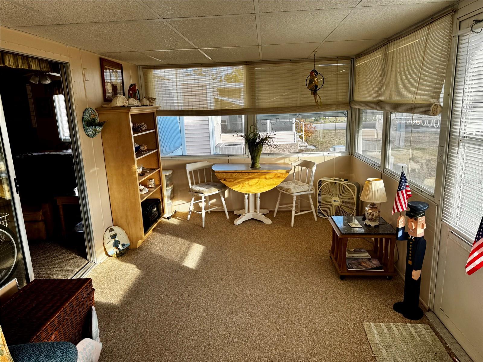 Image 23 of 49 For 5619 Bayshore Road 203