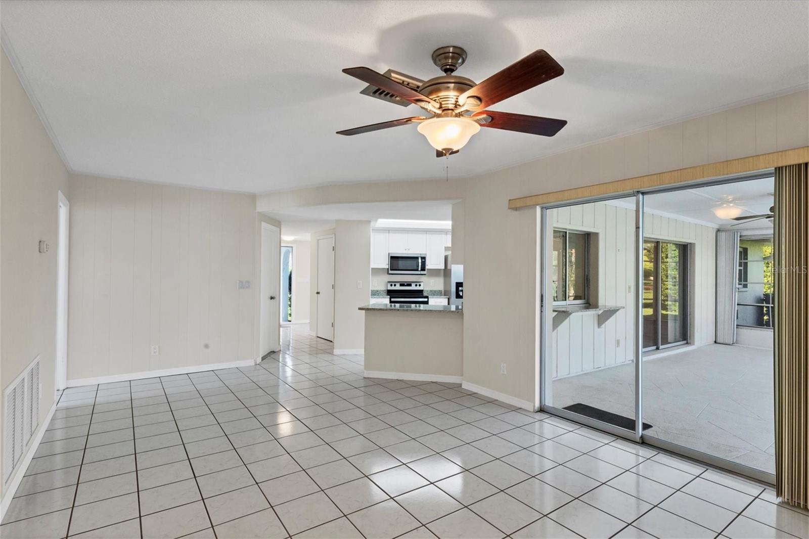 Image 12 of 27 For 213 Giotto Drive