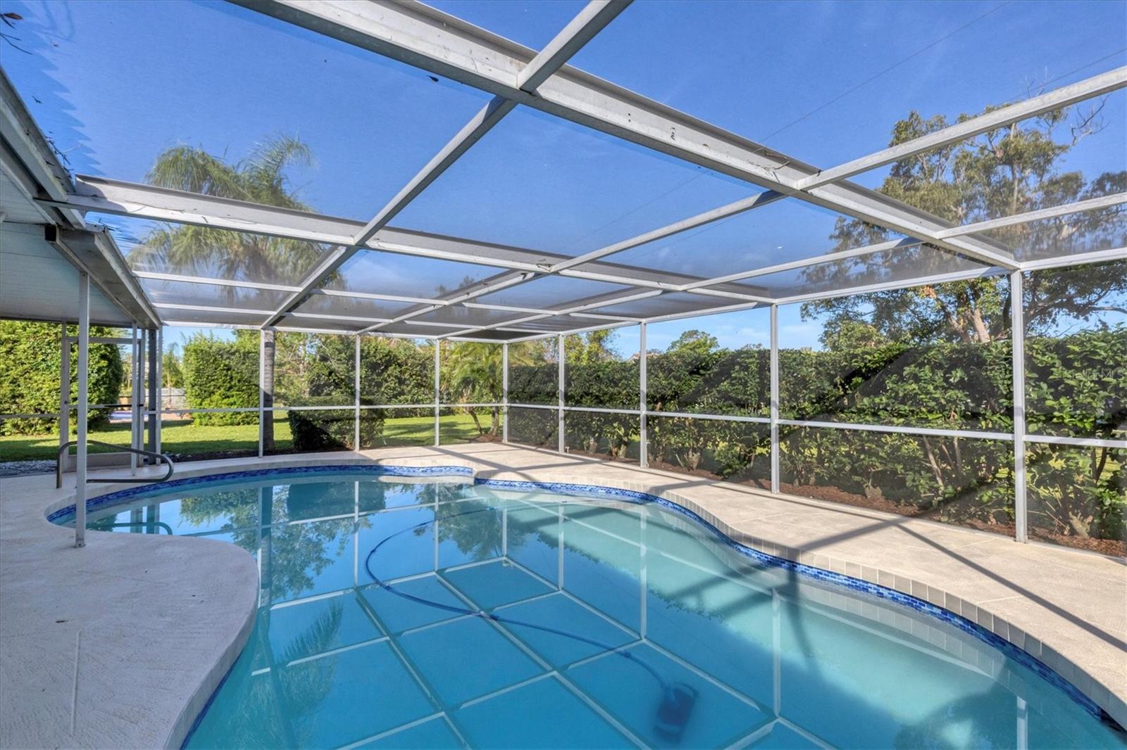 Image 24 of 27 For 213 Giotto Drive