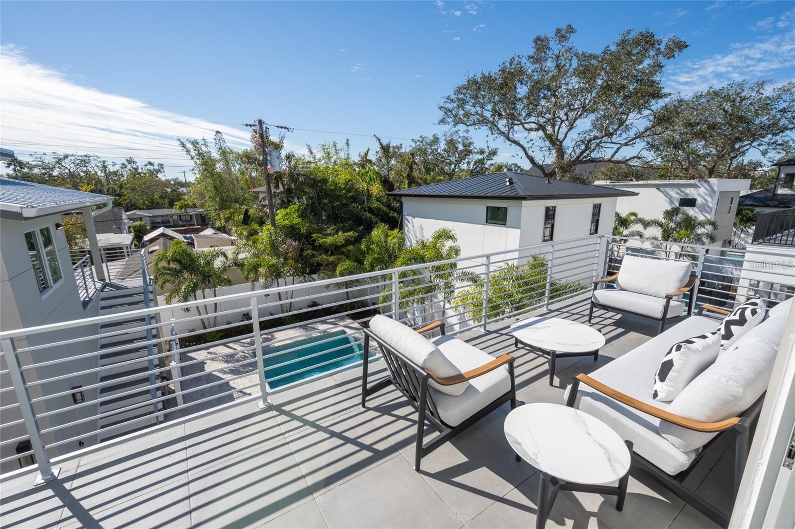 Image 49 of 70 For 2446 Floyd Street