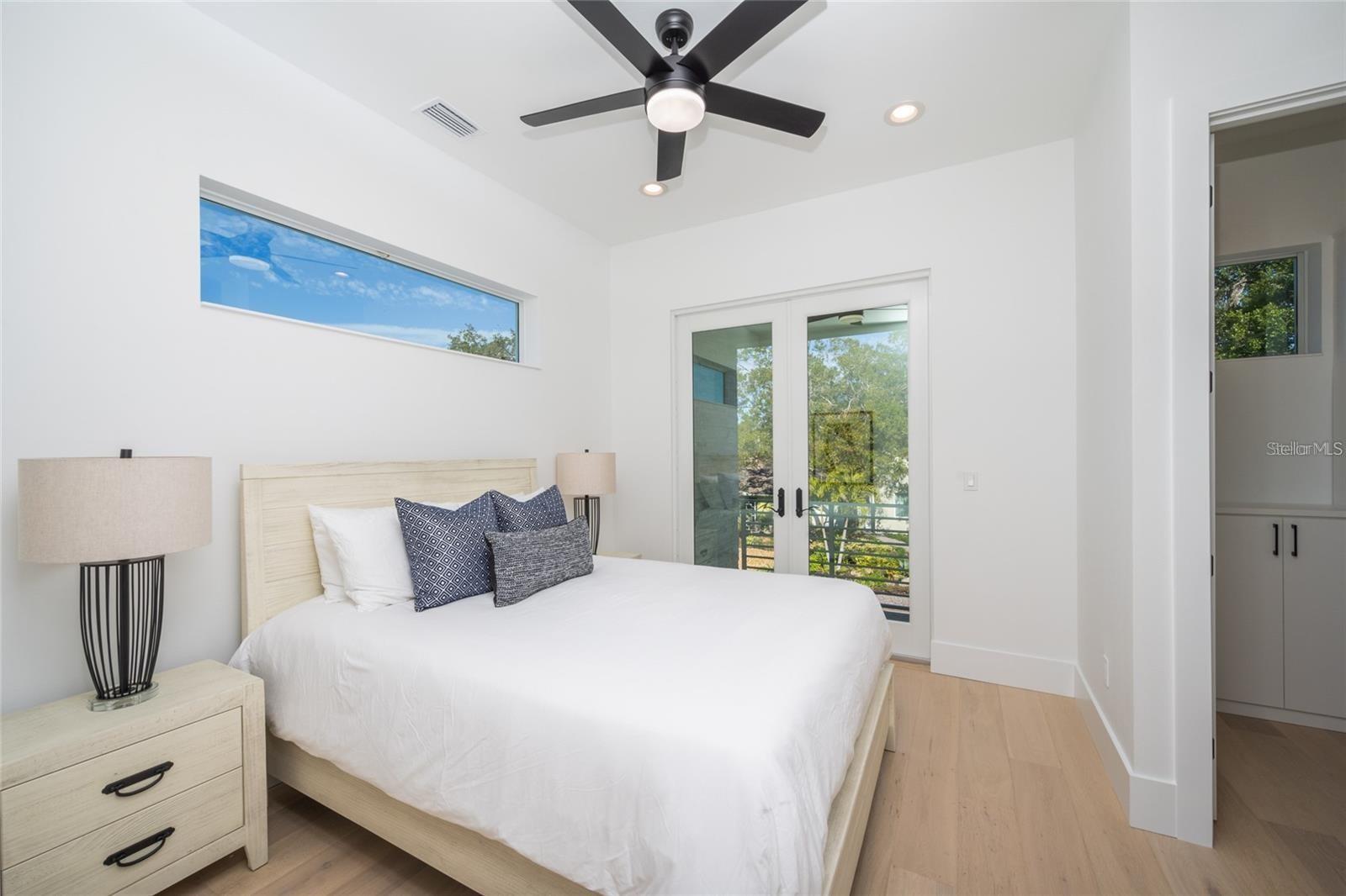 Image 50 of 70 For 2446 Floyd Street