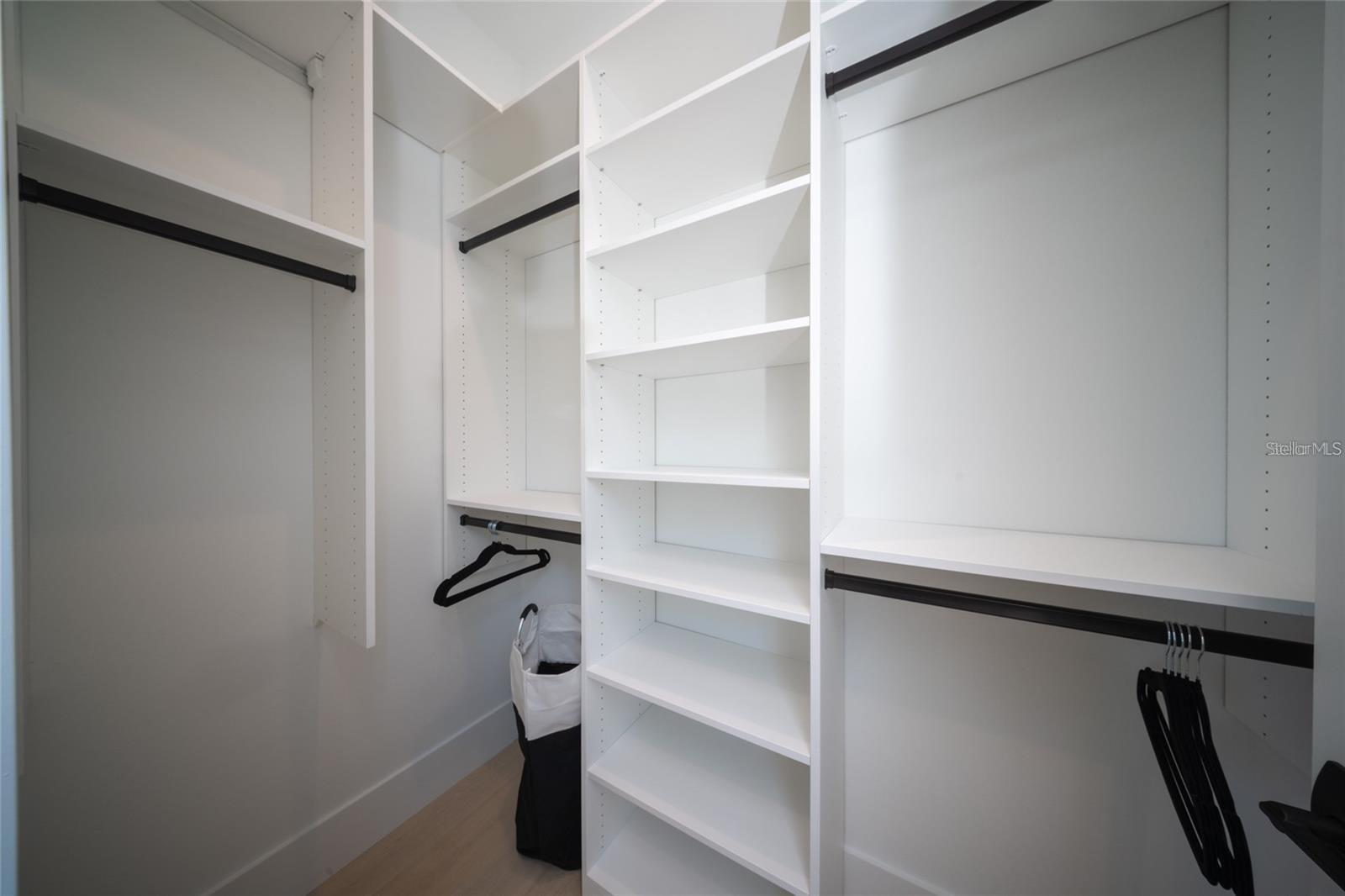 Image 55 of 70 For 2446 Floyd Street