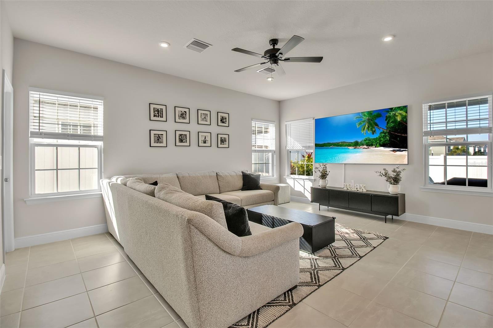 Image 17 of 44 For 4622 Pippin Lane