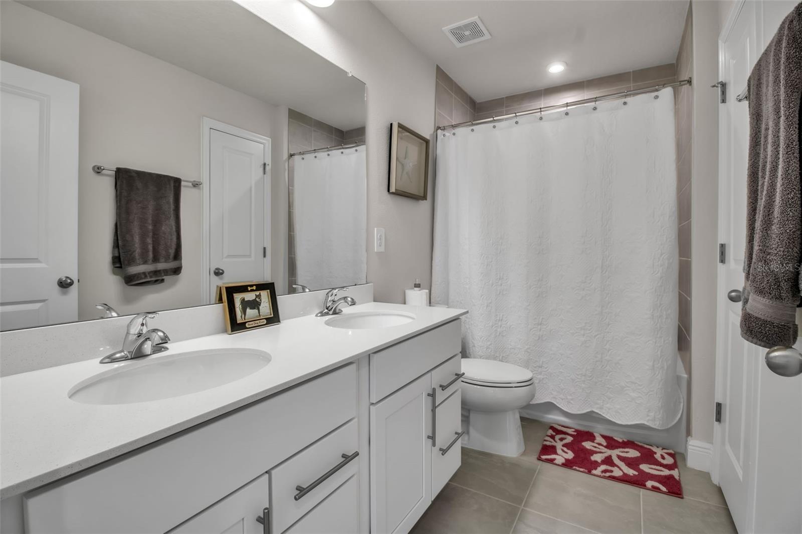 Image 33 of 44 For 4622 Pippin Lane