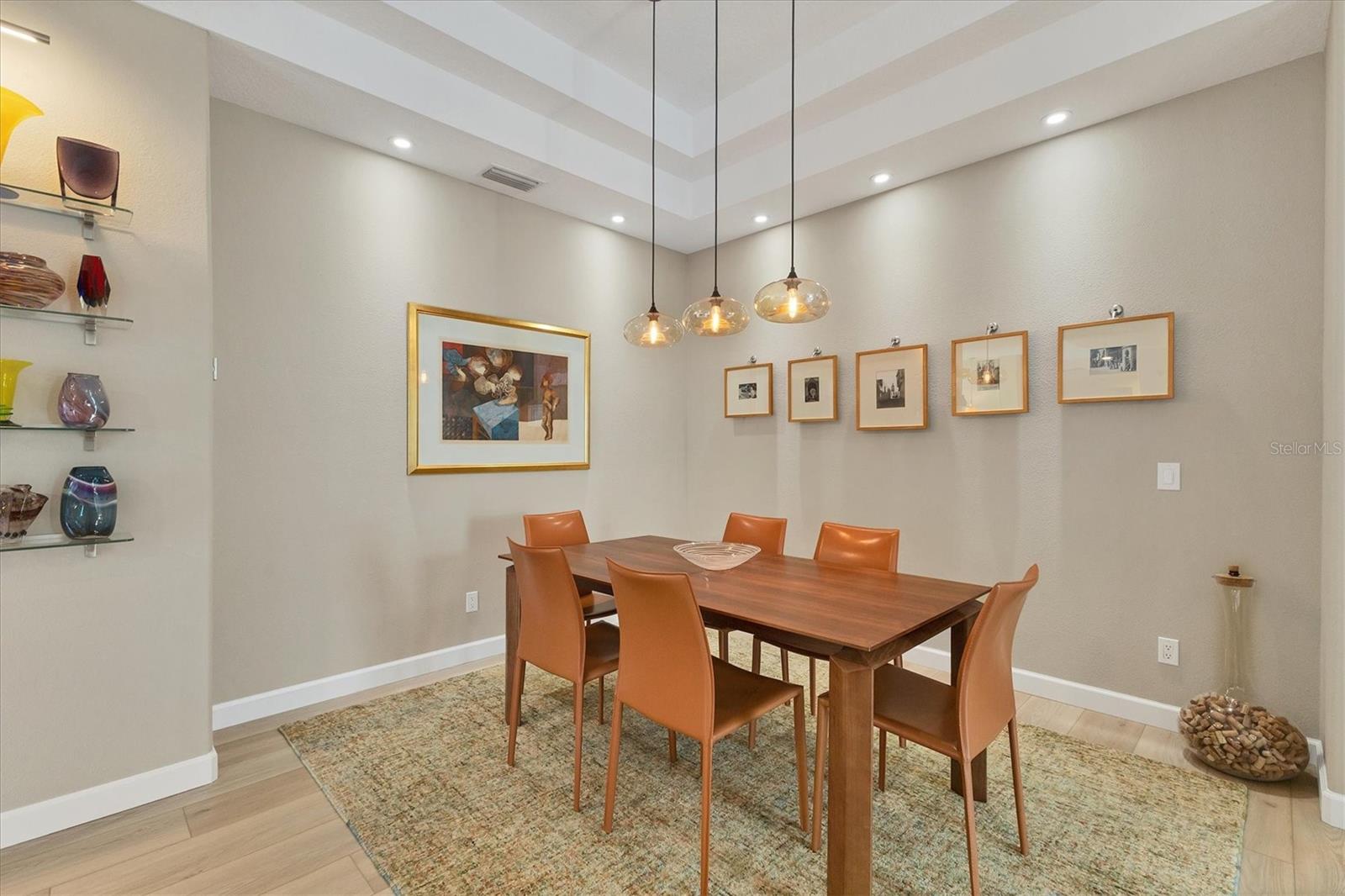 Image 10 of 48 For 6722 Country Club Lane