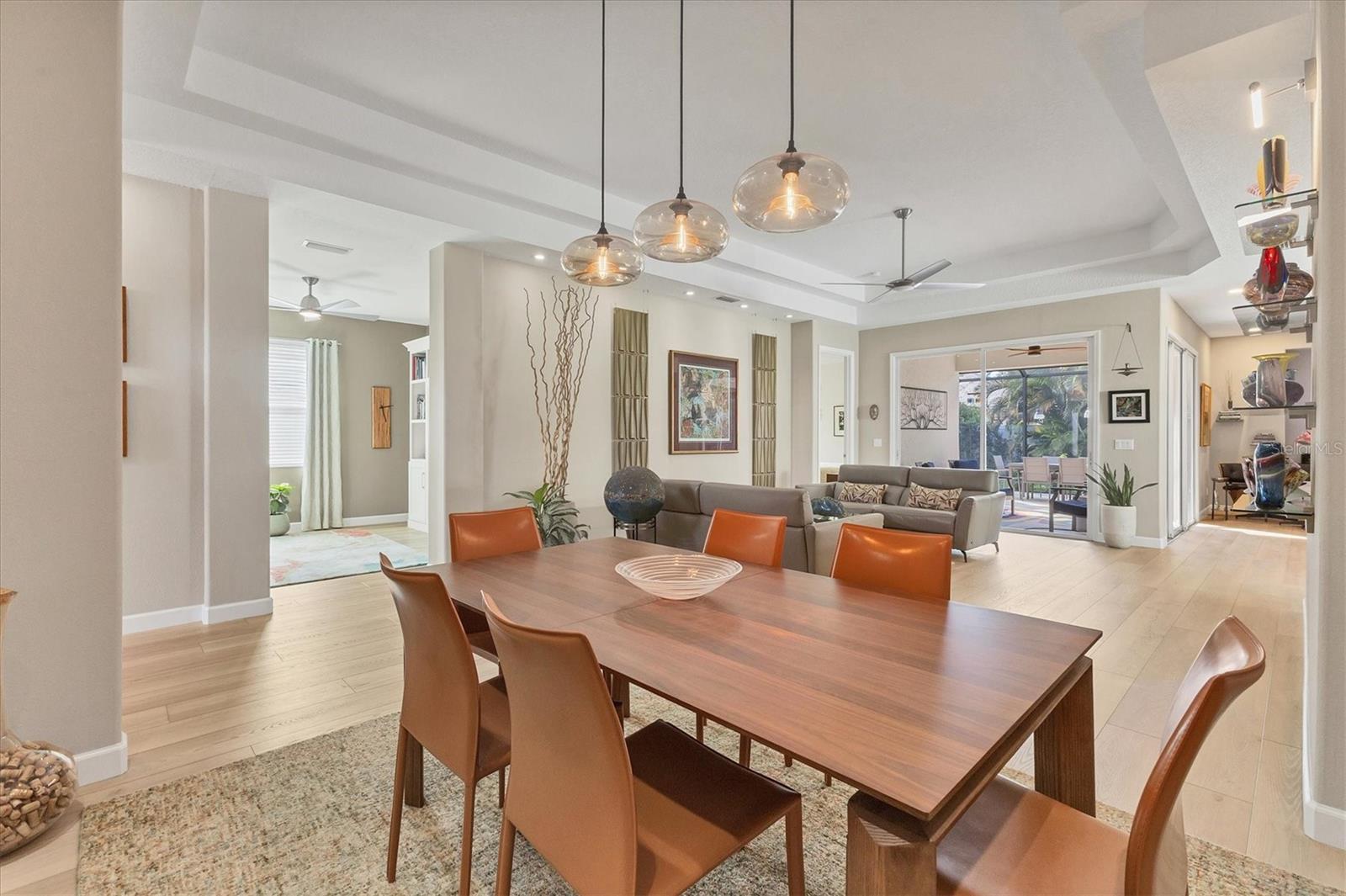 Image 11 of 48 For 6722 Country Club Lane