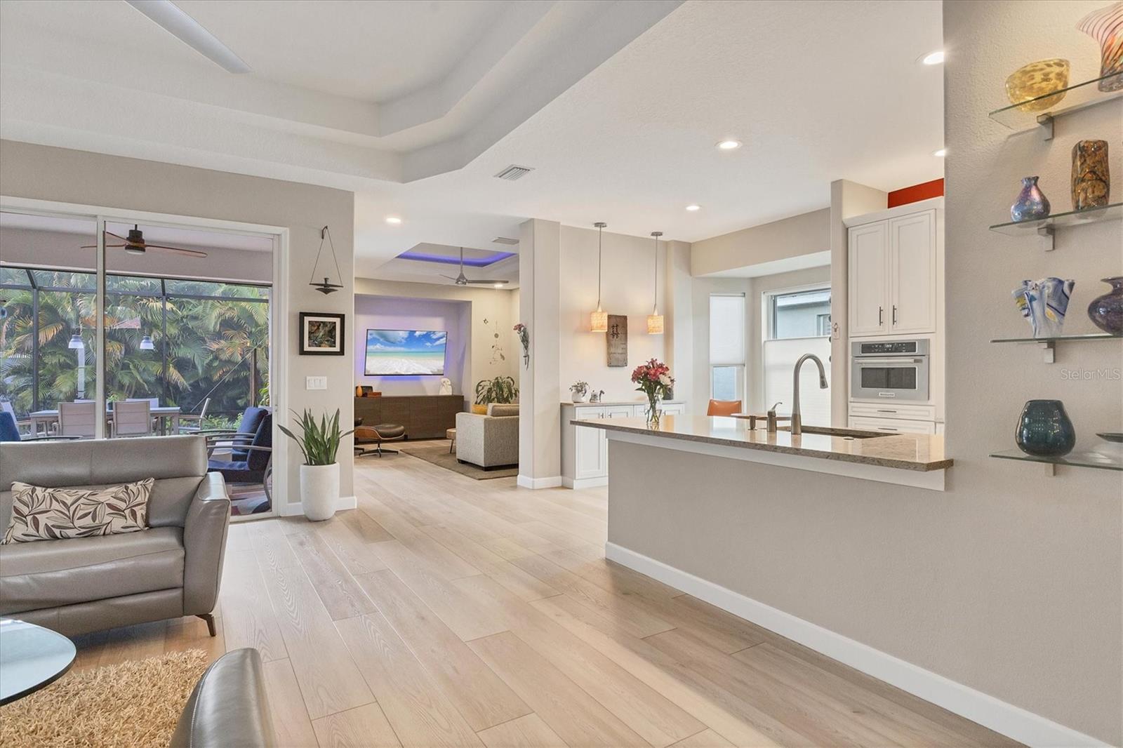 Image 14 of 48 For 6722 Country Club Lane