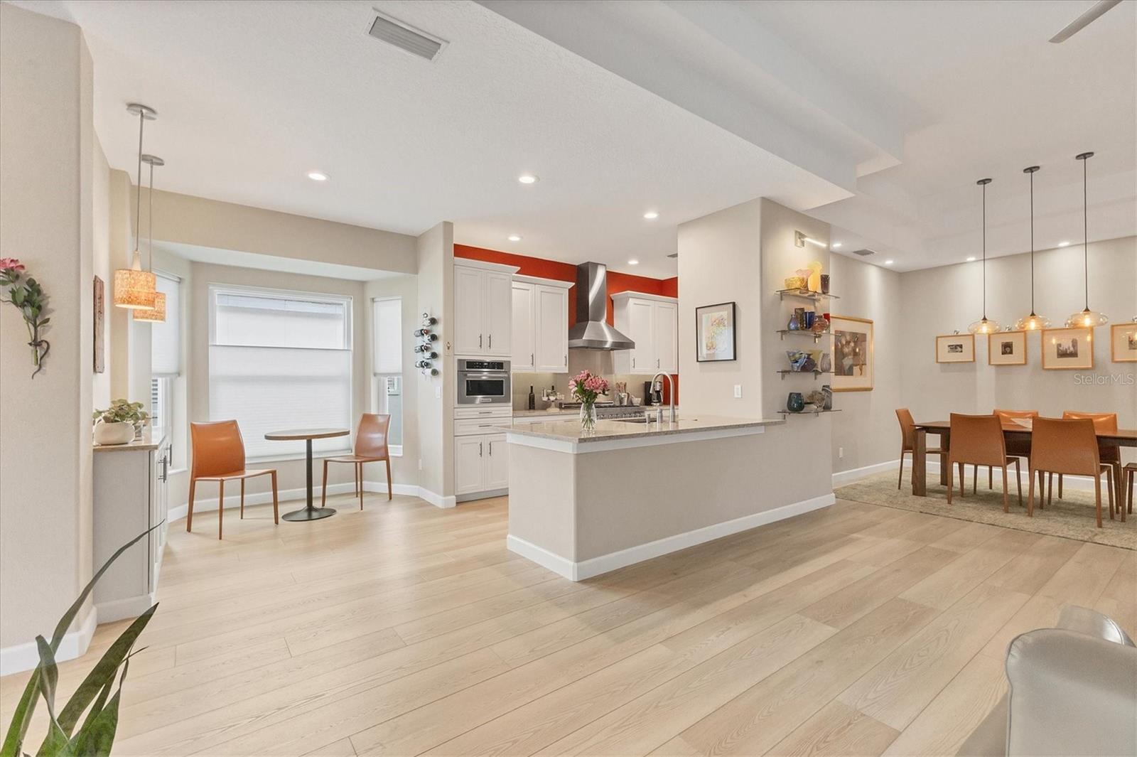 Image 15 of 48 For 6722 Country Club Lane