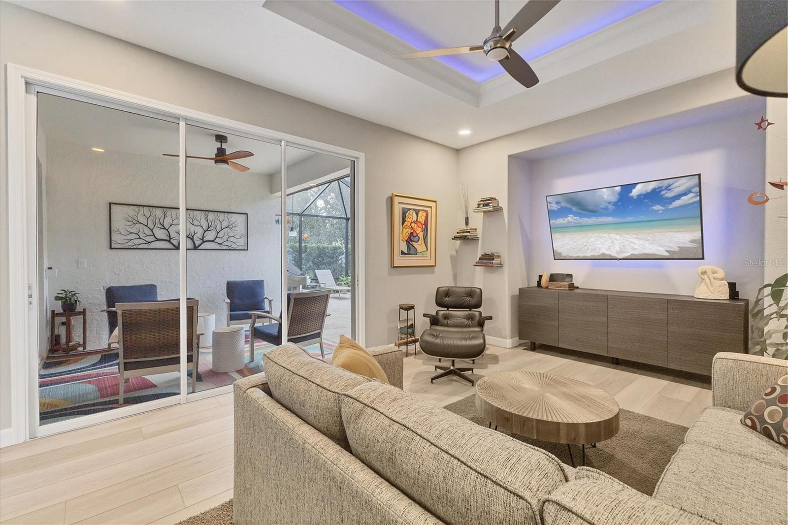 Image 23 of 48 For 6722 Country Club Lane