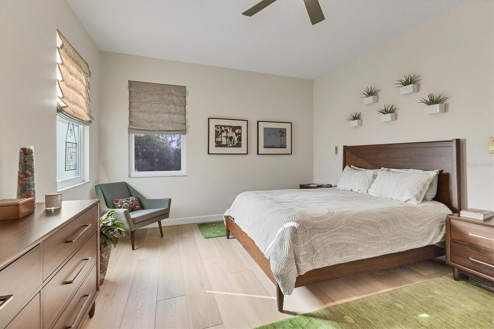 Image 24 of 48 For 6722 Country Club Lane