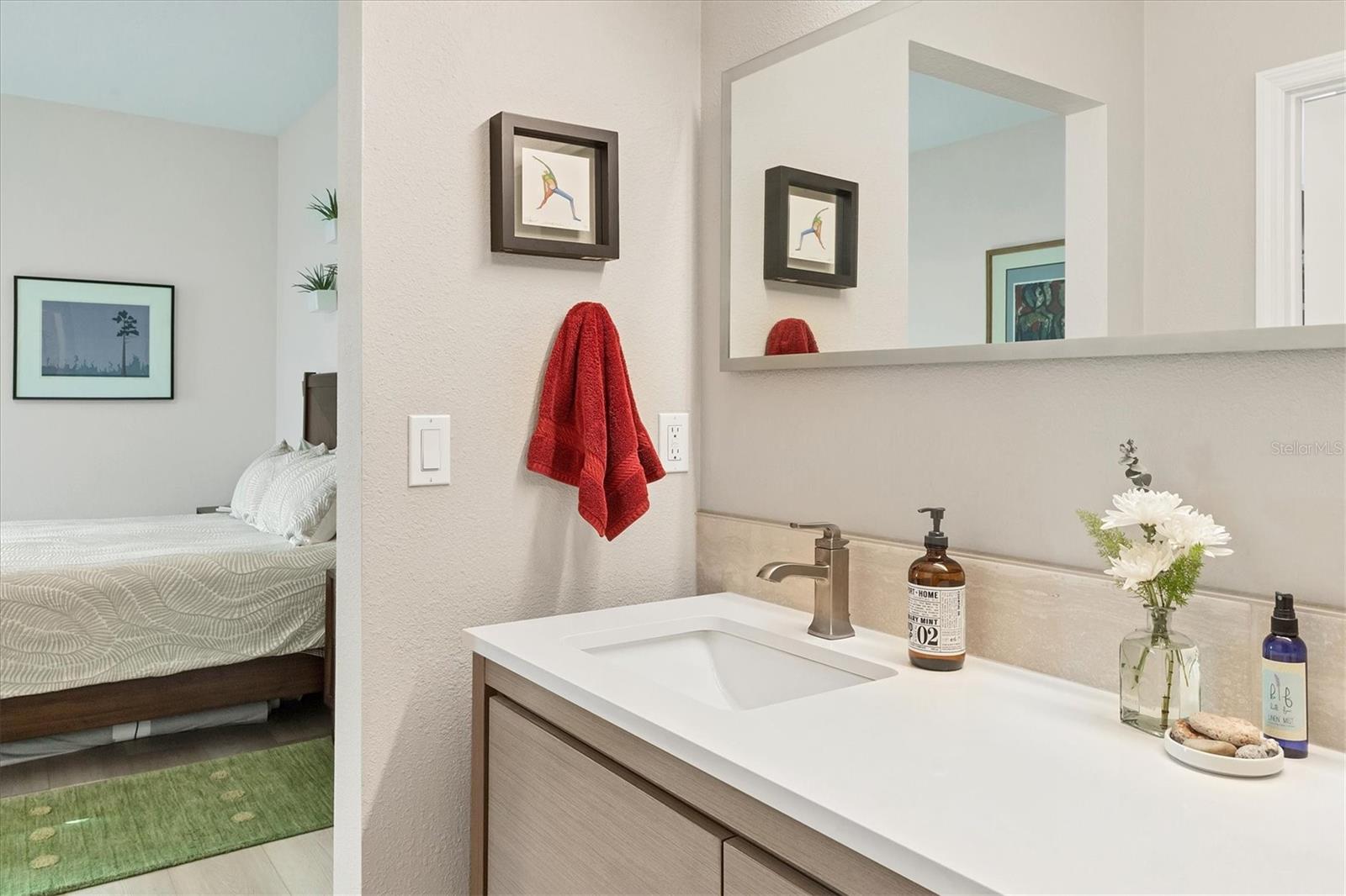 Image 28 of 48 For 6722 Country Club Lane