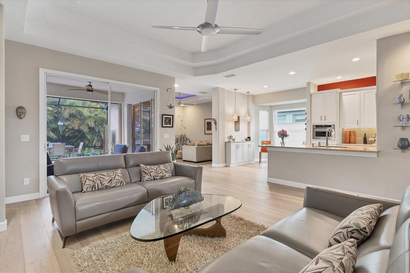 Image 5 of 48 For 6722 Country Club Lane