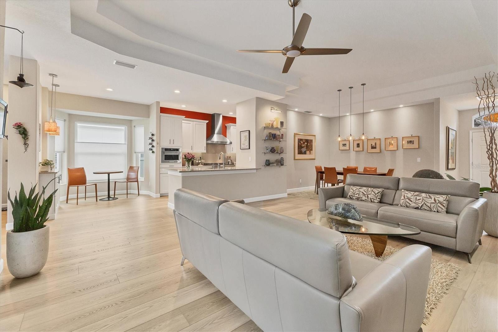 Image 8 of 48 For 6722 Country Club Lane