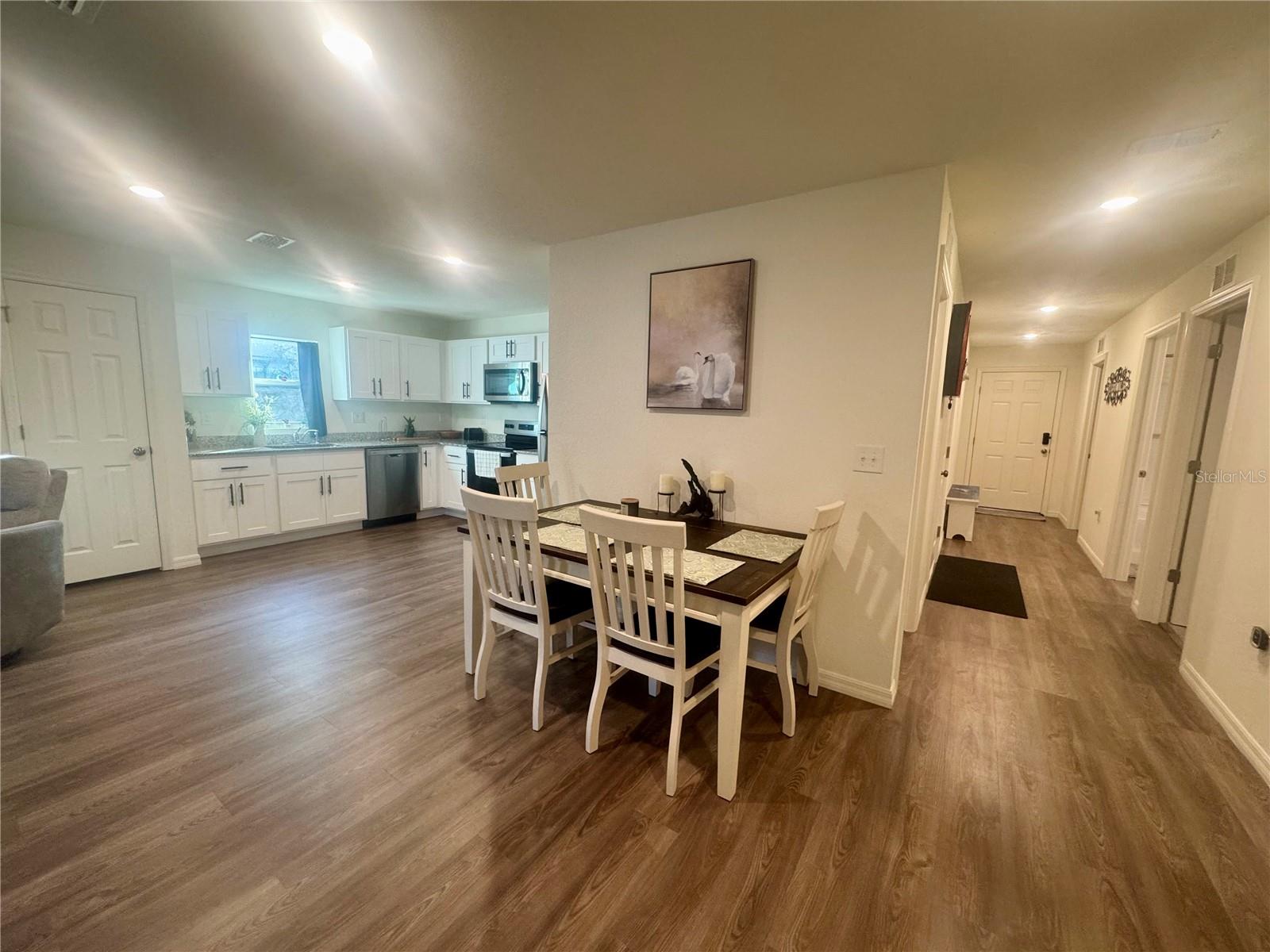 Image 10 of 19 For 12406 Green Gulf Boulevard