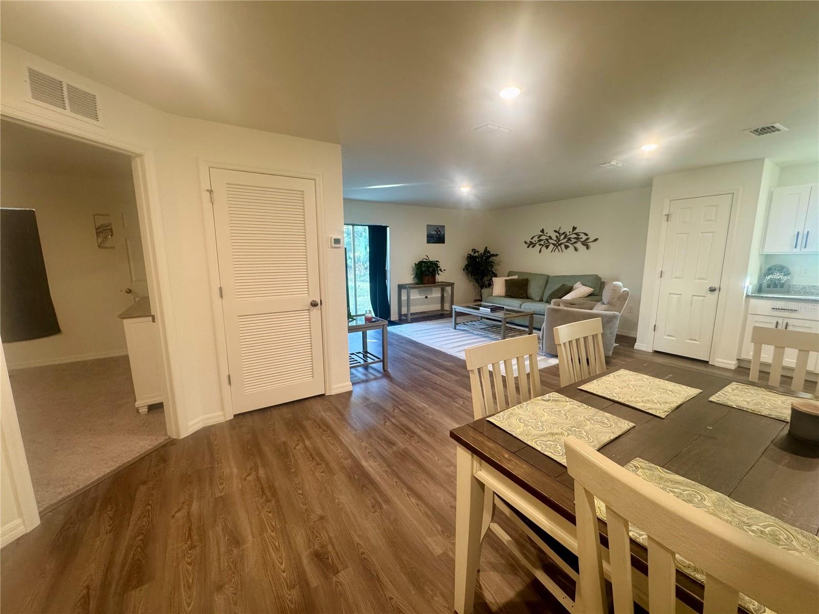 Image 9 of 19 For 12406 Green Gulf Boulevard