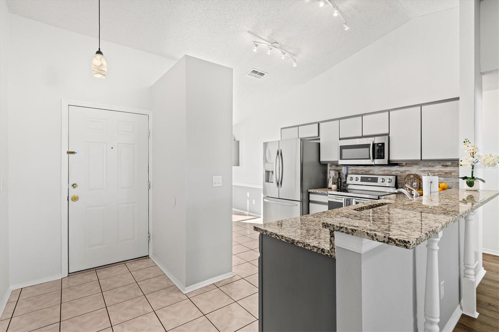 Image 13 of 85 For 11203 2nd Avenue E