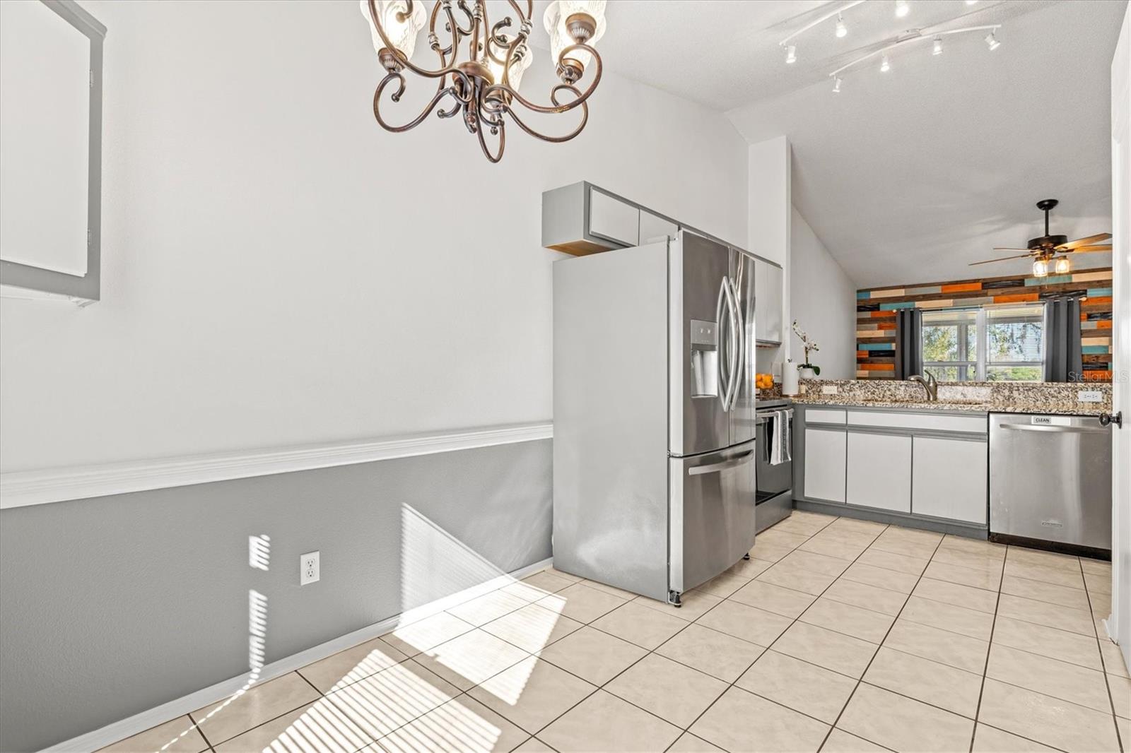 Image 17 of 85 For 11203 2nd Avenue E