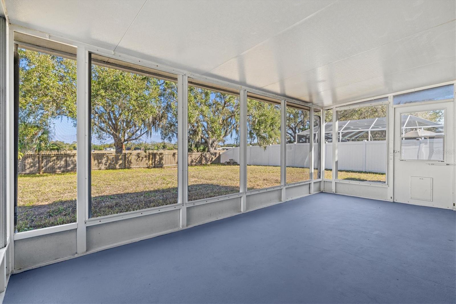 Image 21 of 85 For 11203 2nd Avenue E