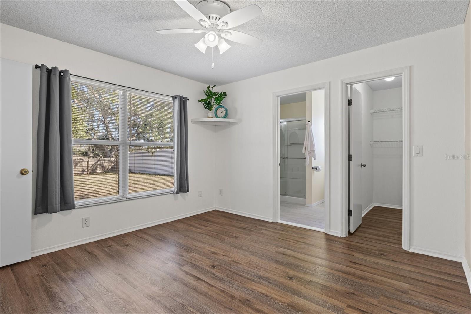 Image 23 of 85 For 11203 2nd Avenue E