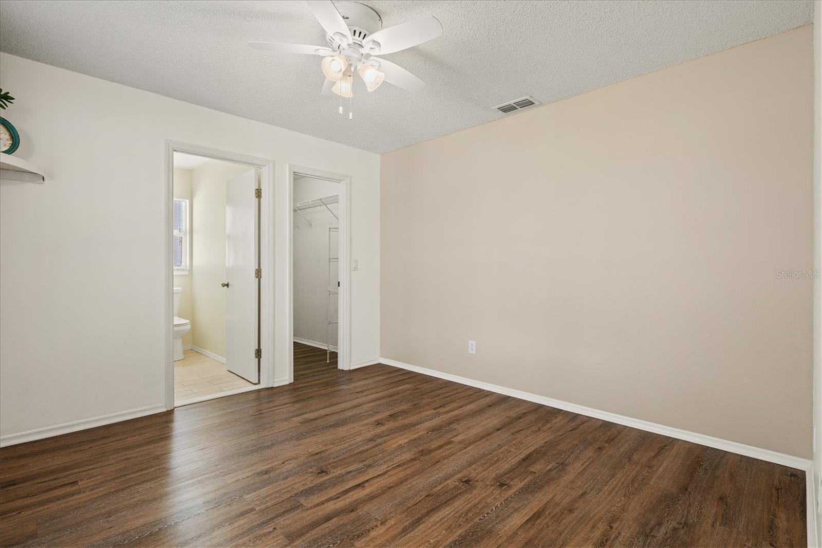 Image 24 of 85 For 11203 2nd Avenue E