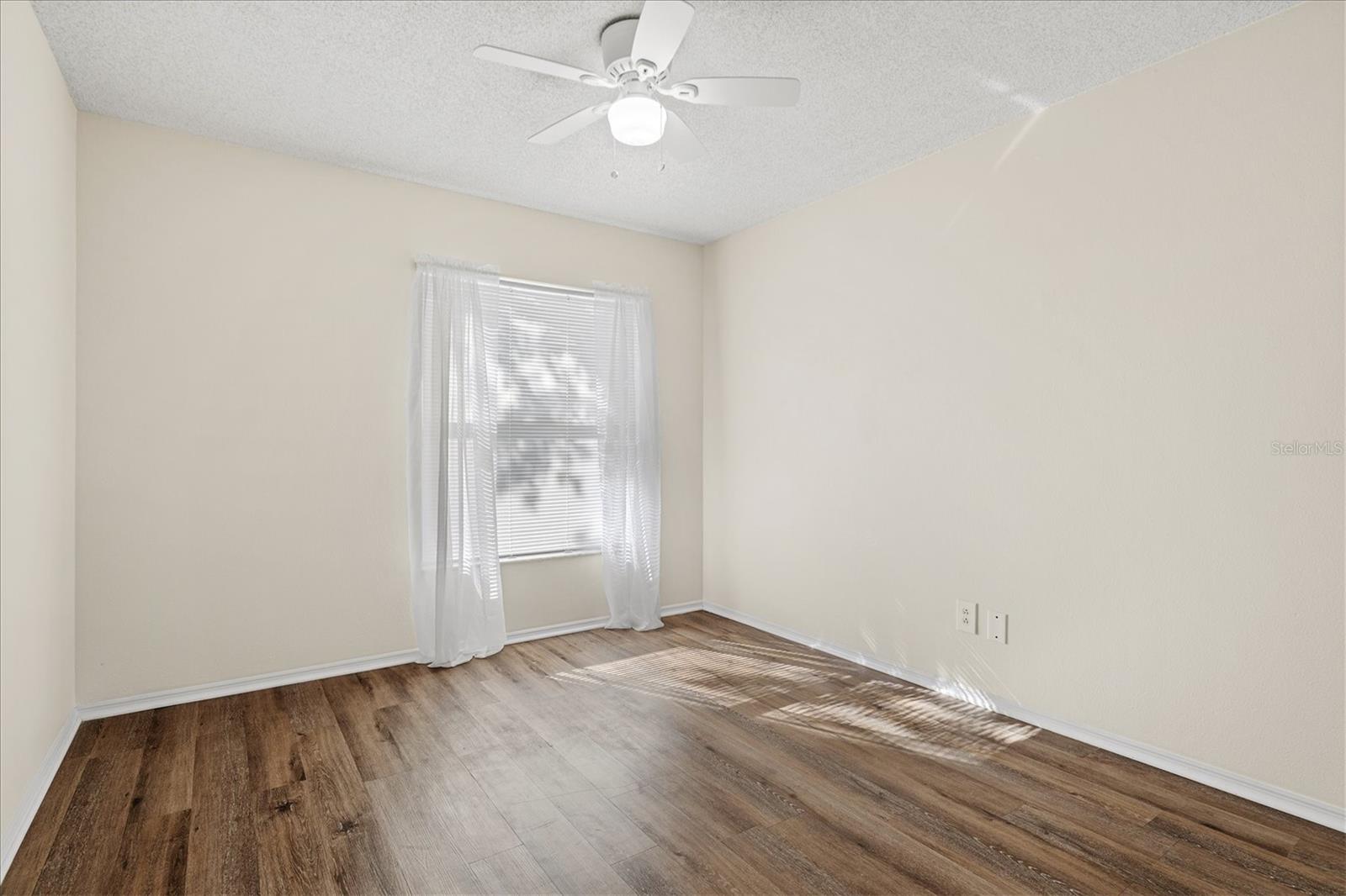 Image 31 of 85 For 11203 2nd Avenue E