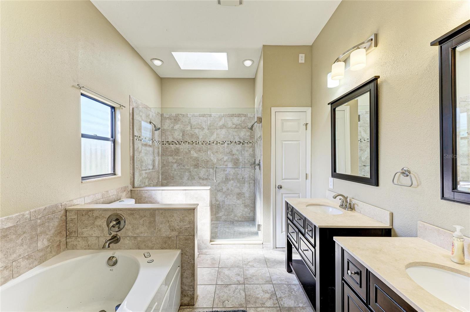 Image 20 of 34 For 5045 82nd Way E