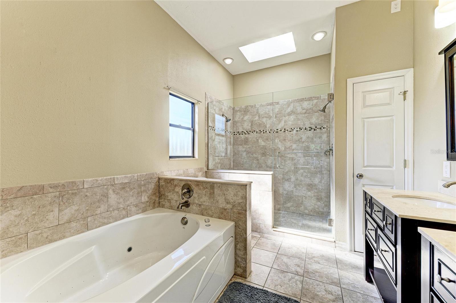 Image 21 of 34 For 5045 82nd Way E