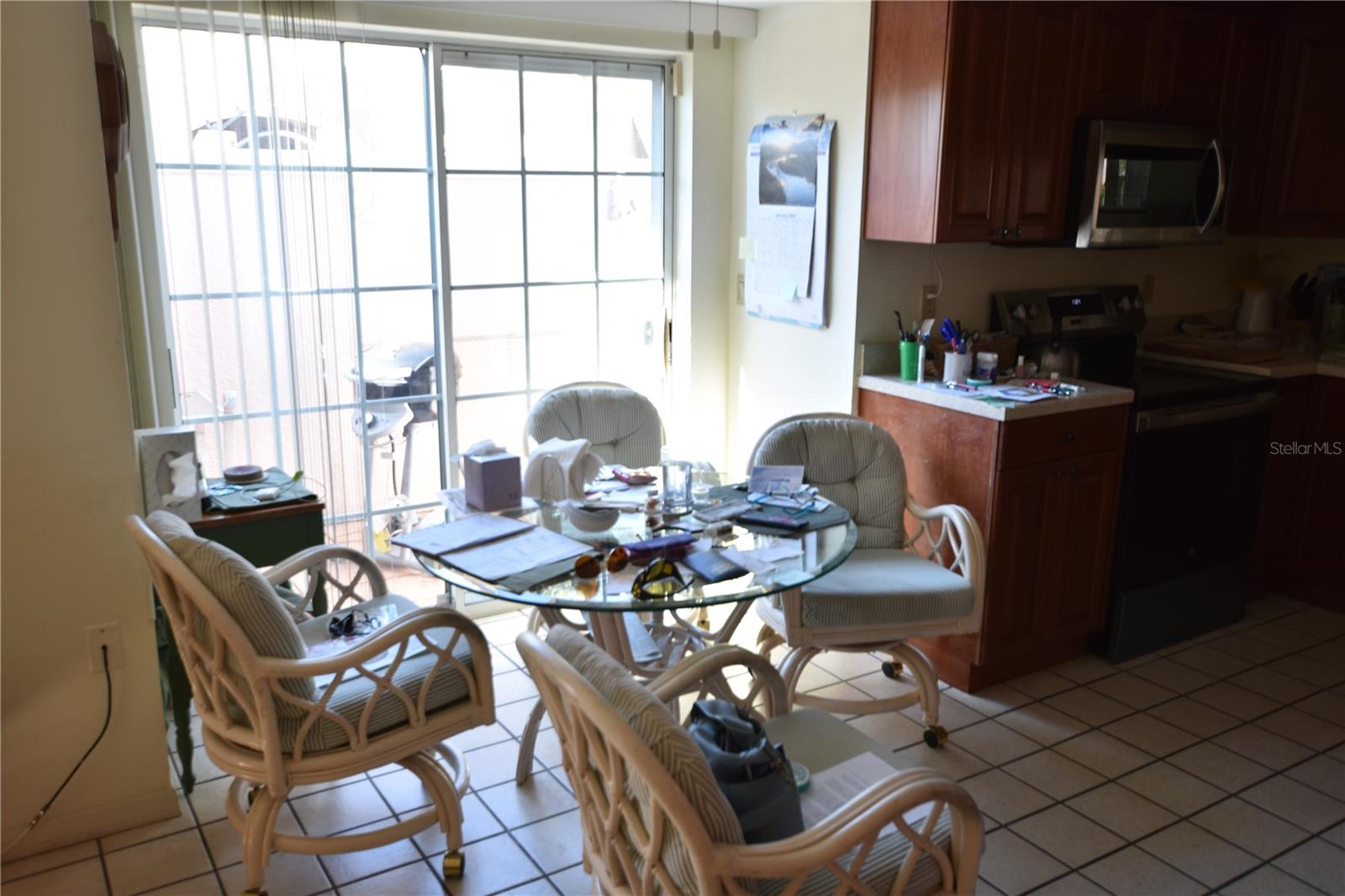 Image 12 of 15 For 5526 Chanteclaire  31