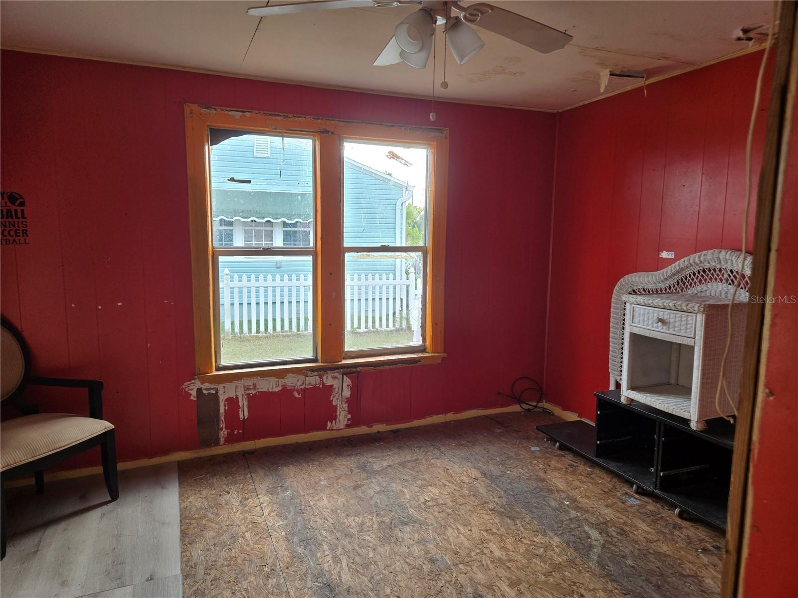 Image 13 of 25 For 3930 Miramar Way S