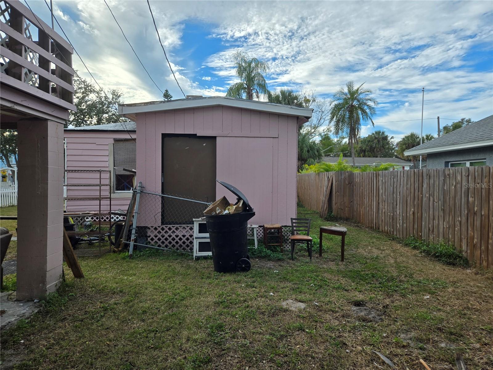 Image 4 of 25 For 3930 Miramar Way S