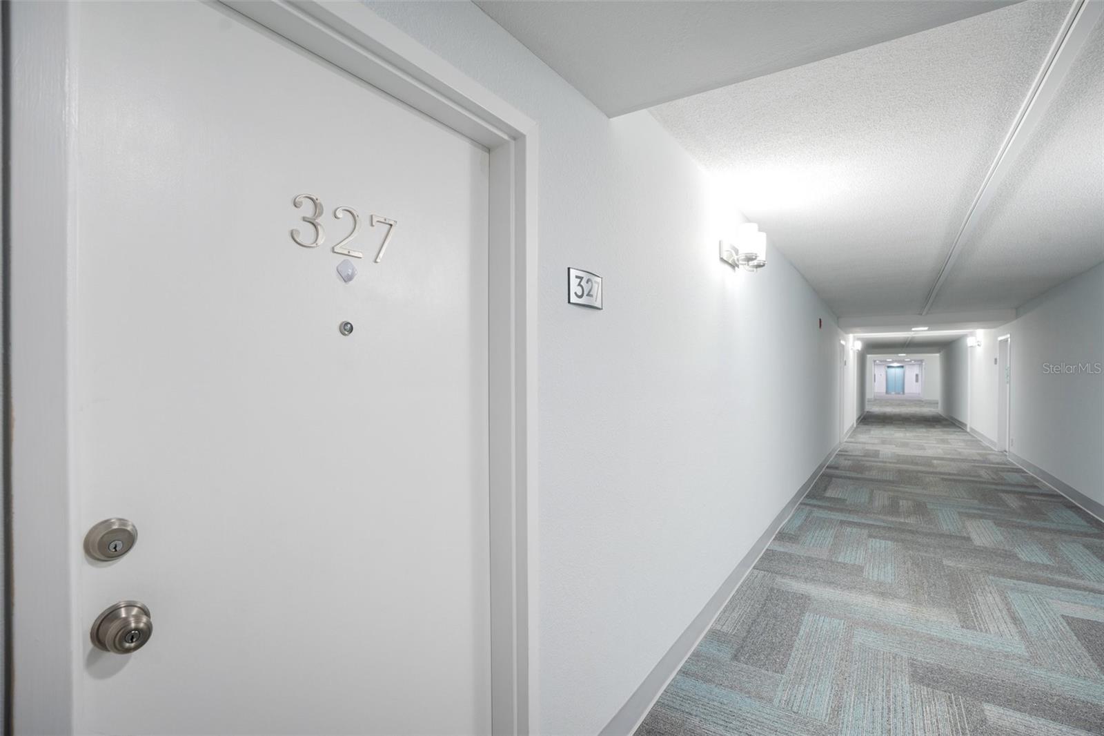 Image 2 of 47 For 5855 Midnight Pass Road 327